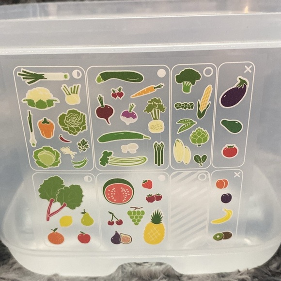Tupperware Fridge Smart Container - Small Deep - Picture 13 of 16